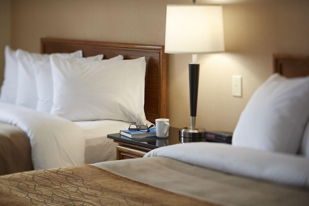 Comfort Inn Пемброк Экстерьер фото