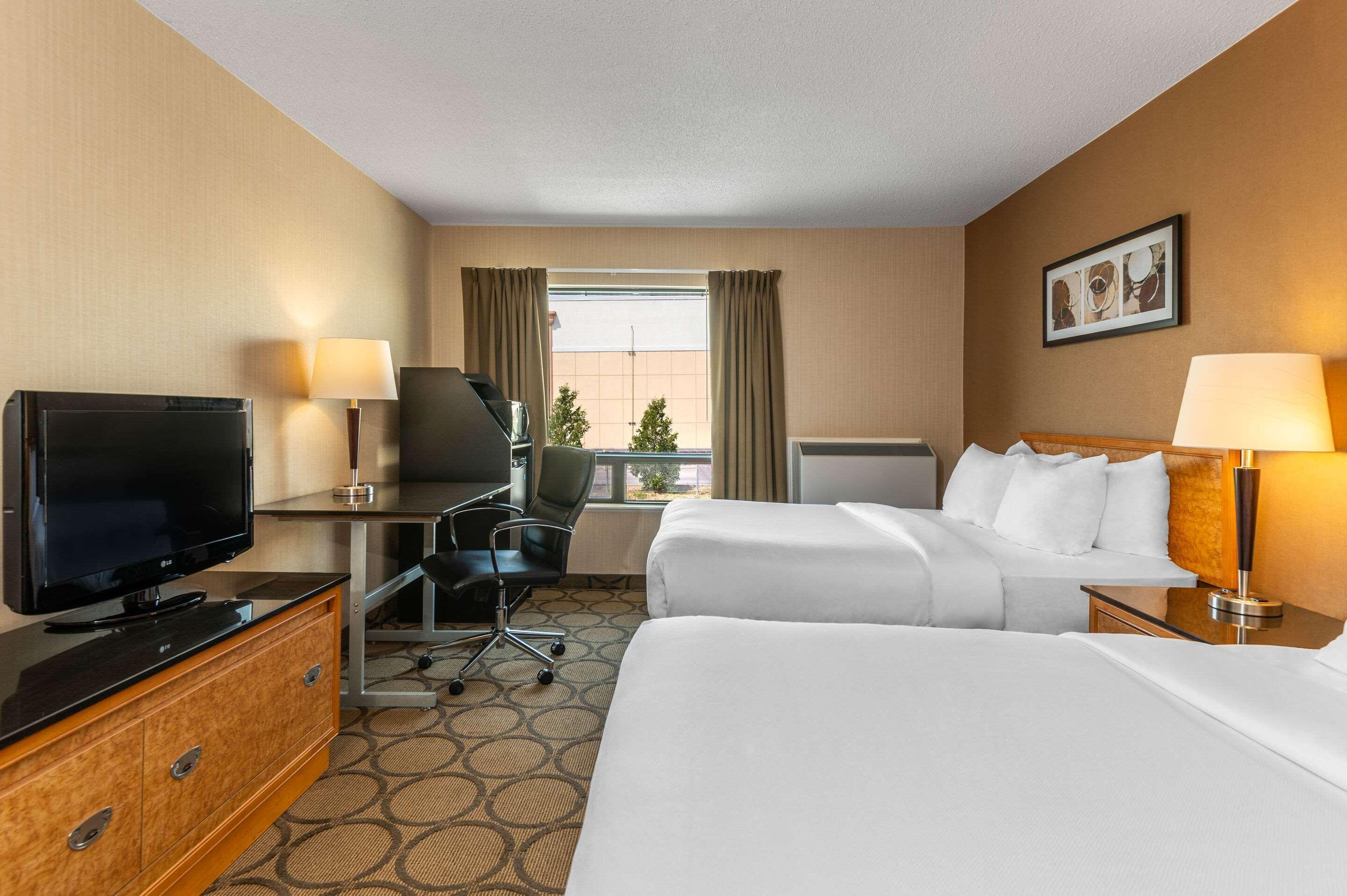Comfort Inn Пемброк Экстерьер фото